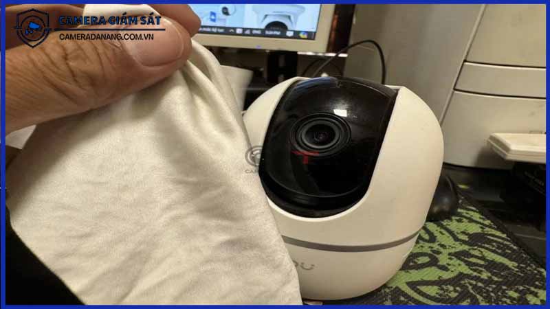 huong-dan-ve-sinh-va-bao-duong-camera-imou-a32-de-keo-dai-tuoi-tho-1