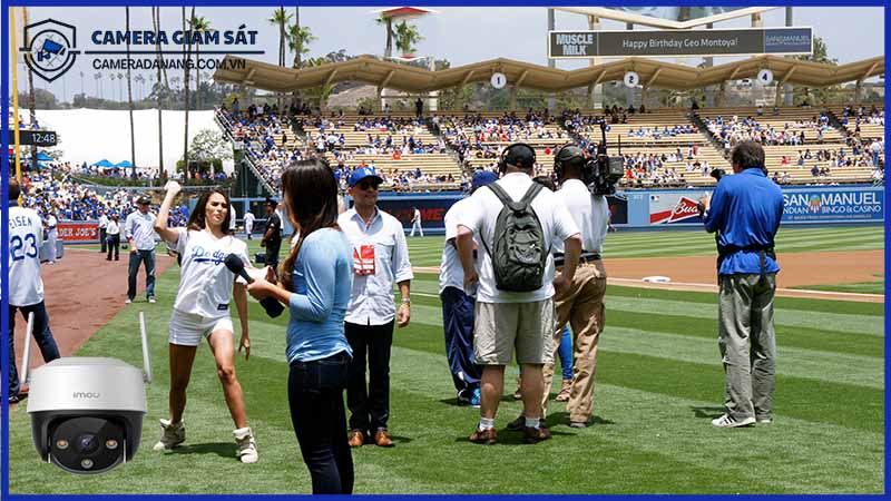 su-dung-camera-ipc-s21fep-de-giam-sat-san-van-dong-va-cac-su-kien-the-thao-1