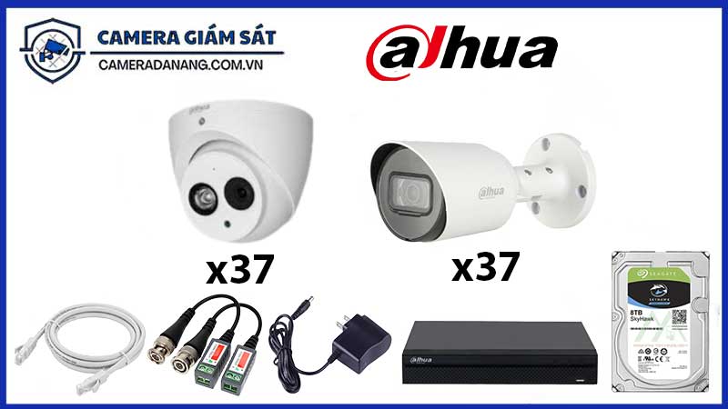 bo-74-camera-giam-sat-dahua-analog-ban-dem-co-mau-gan-mic-1