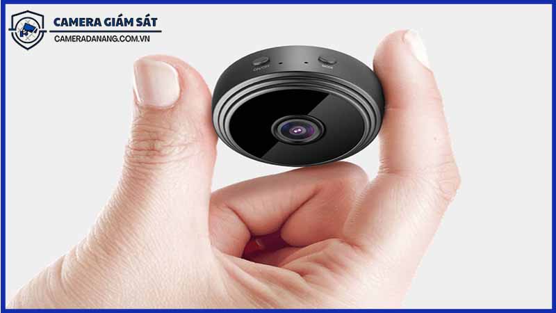giam-sat-quay-thu-ngan-trong-cua-hang-voi-camera-yoosee-mini-1
