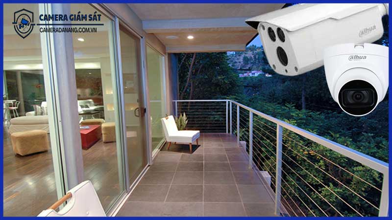 Lắp camera ở cổng hành lang ban công – nên dùng loại nào?