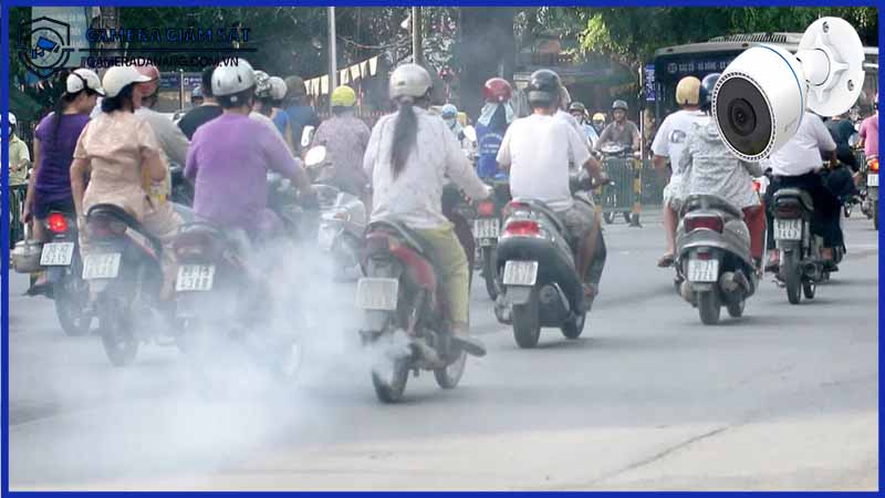 giam-sat-tinh-hinh-giao-thong-khu-vuc-xung-quanh-khu-dan-cu-voi-ezviz-cs-h3c-4mp-co-mau-1