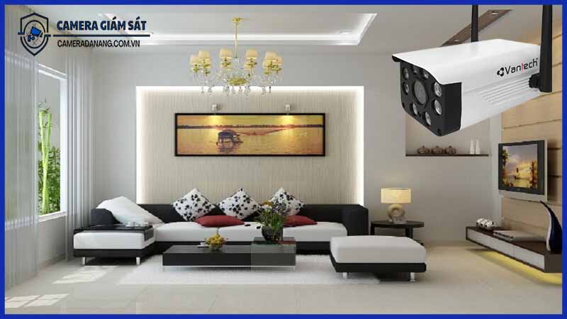 Gắn camera trong nhà có vi phạm quyền riêng tư của người thân?