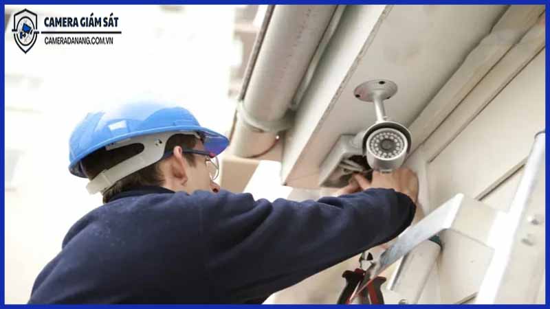 cach-chon-tho-sua-camera-uy-tin