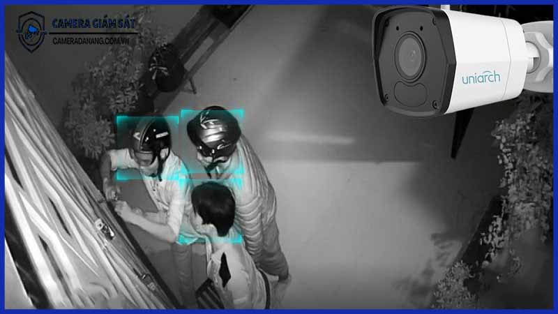 camera-wifi-uniarch-uho-b0a-m2f4-hoat-dong-the-nao-khi-nha-mat-dien-hoac-mat-mang