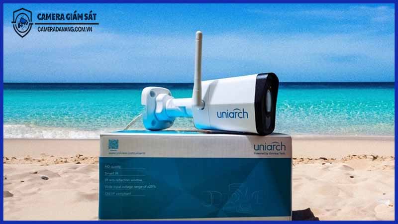 lap-camera-uniarch-uho-b0a-m2f4-ngoai-troi-co-can-xin-phep-chinh-quyen-dia-phuong-khong