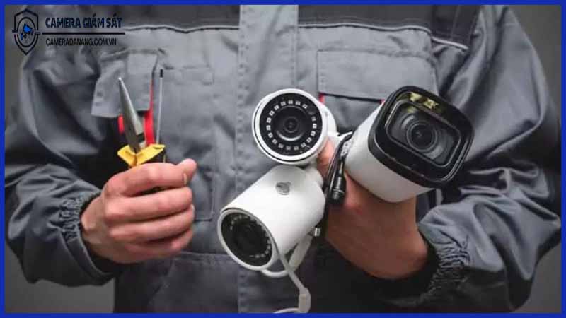 thay-mat-camera-gia-re