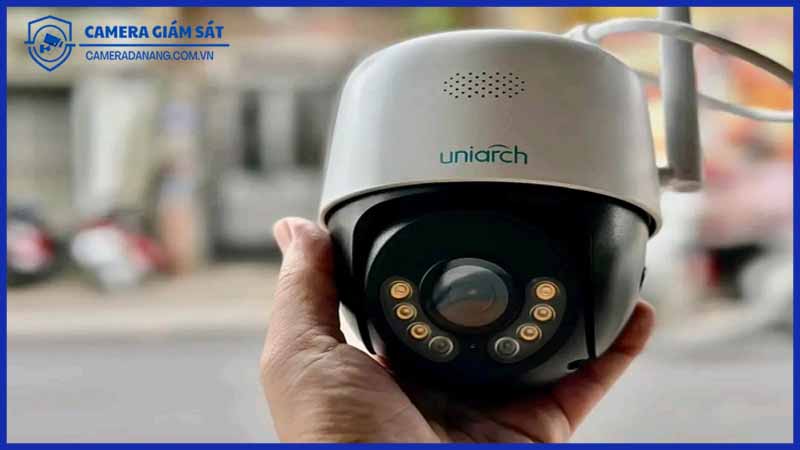 trai-nghiem-thuc-te-máy ảnh-ptz-wifi-3mp-moi-nhat-tu-uniarch